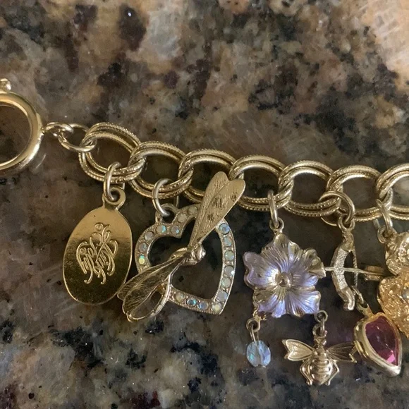 Kirks Folly charm bracelet - Picture 1 of 5